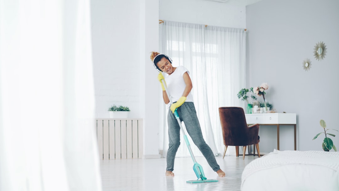 Essential Tips for Maintaining a Spotless Home Every Day